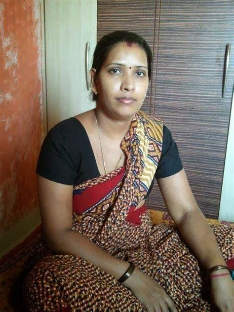 amazing aunty nude|50 Hot village aunty Indian nude pics .